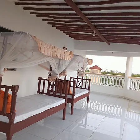 Villa Becky - Diani Beach Exterior photo