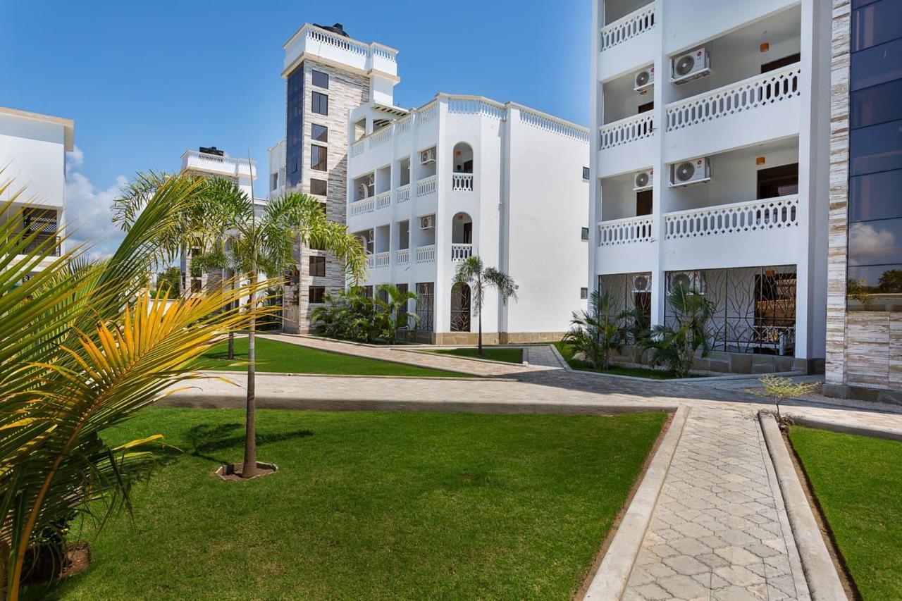 Apartment Becky - Diani Diani Beach