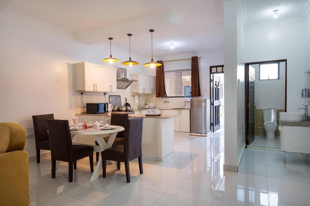 Apartment Becky - Diani *